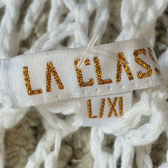 Brand New White Crocheted Beach Coverup L/XL - Picture 6 of 7